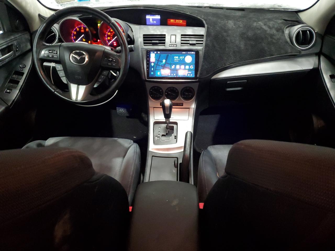 2010 Mazda 3 - Image 8
