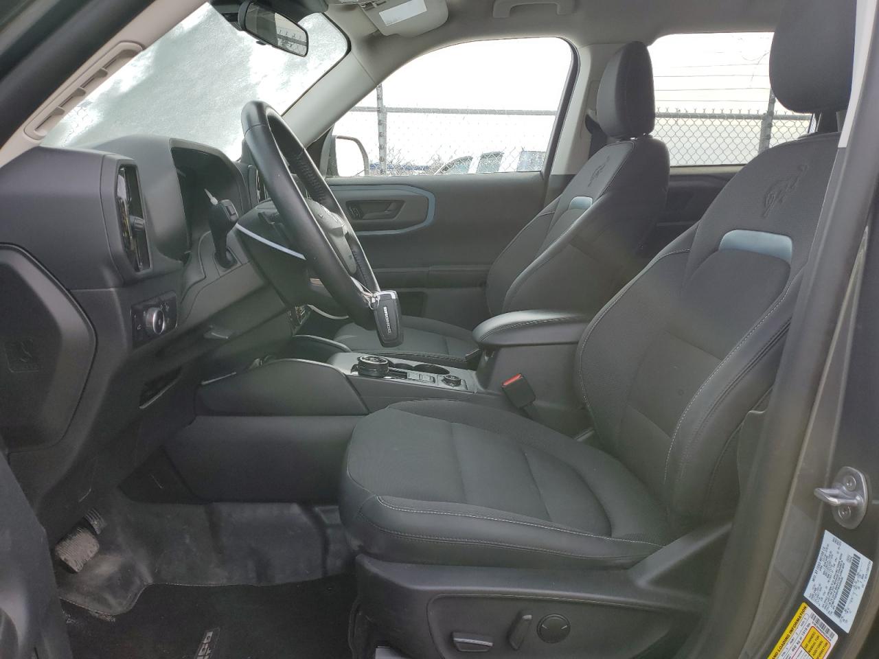 2023 Ford Bronco - Image 7