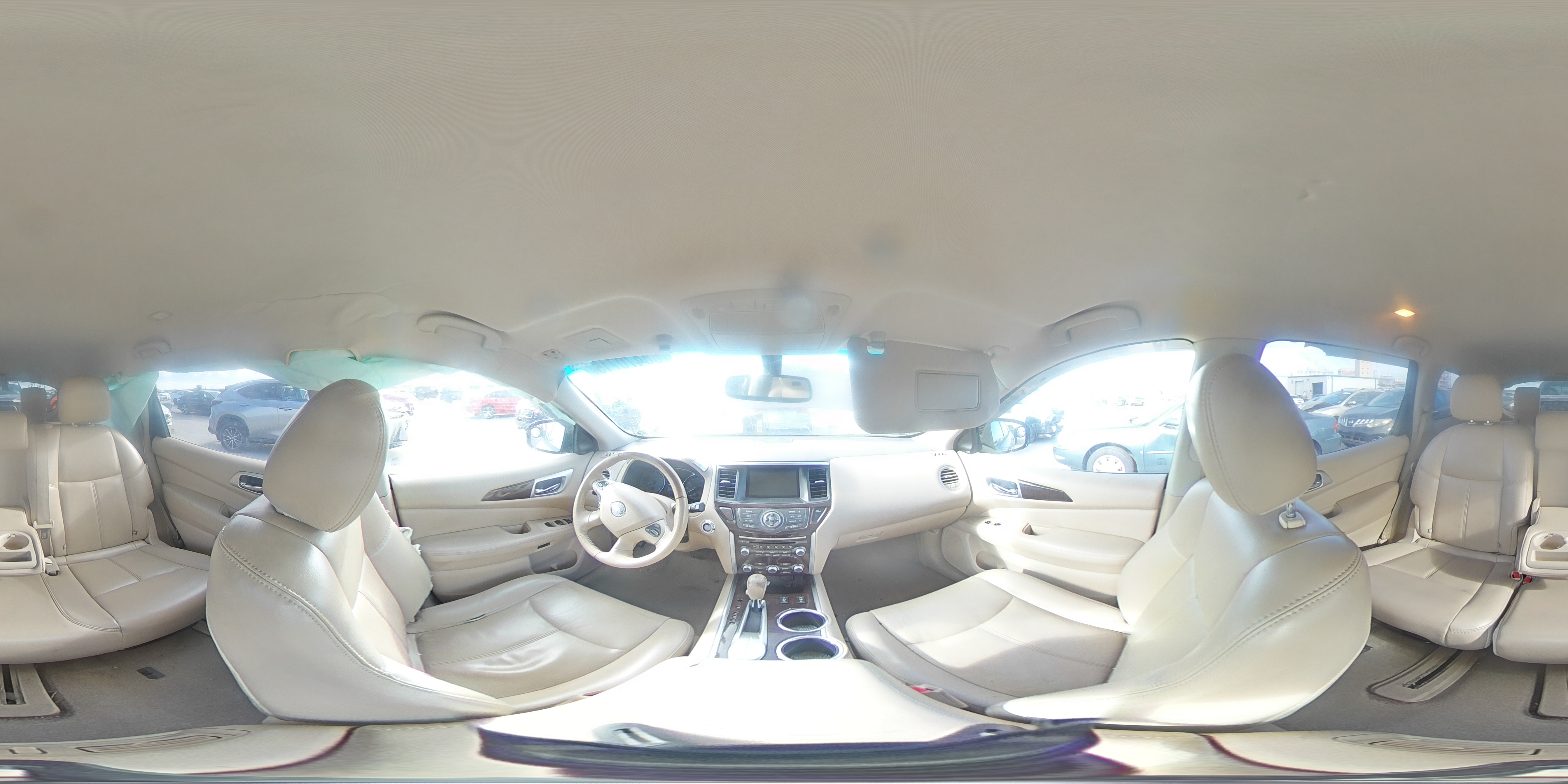 2015 Nissan Pathfinder - Image 13
