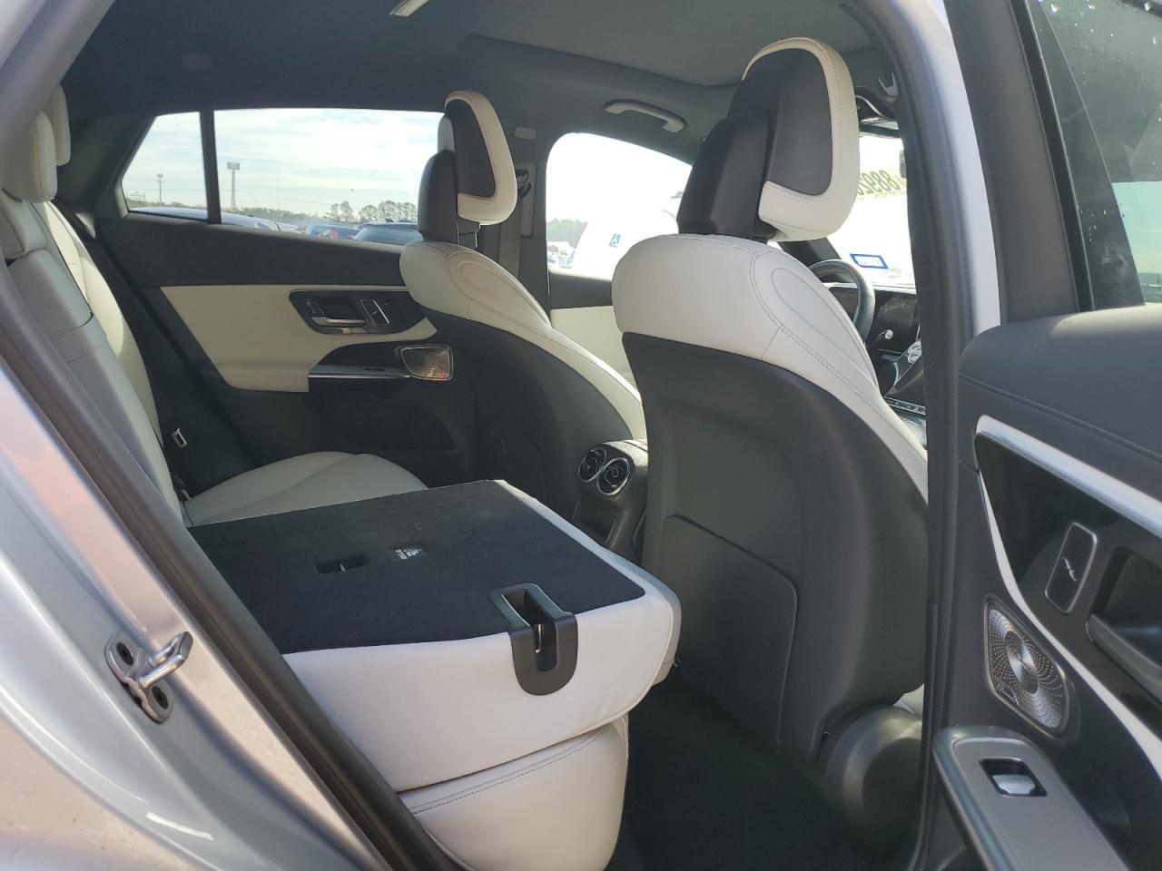 2024 Mercedes-Benz GLC - Image 11