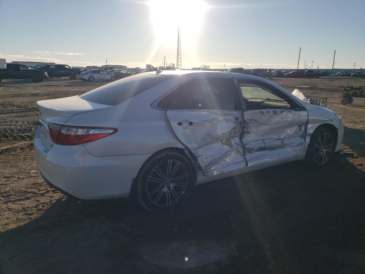 2016 Toyota Camry - Image 3