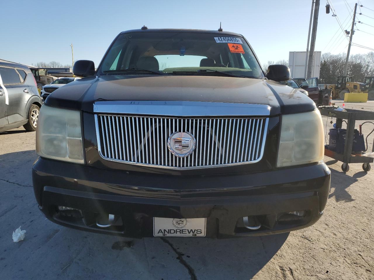 2003 Cadillac Escalade - Image 5