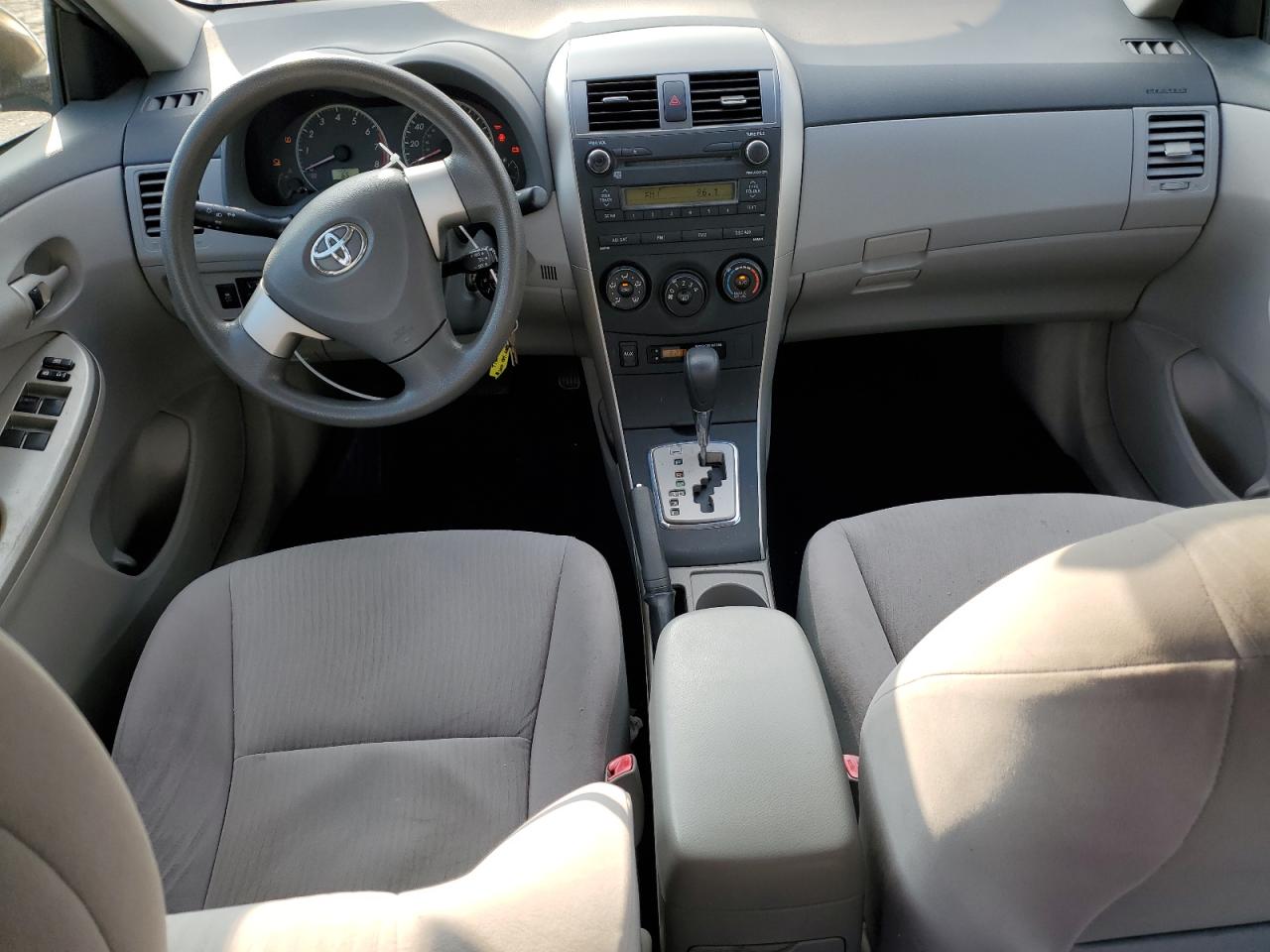 2010 Toyota Corolla - Image 8