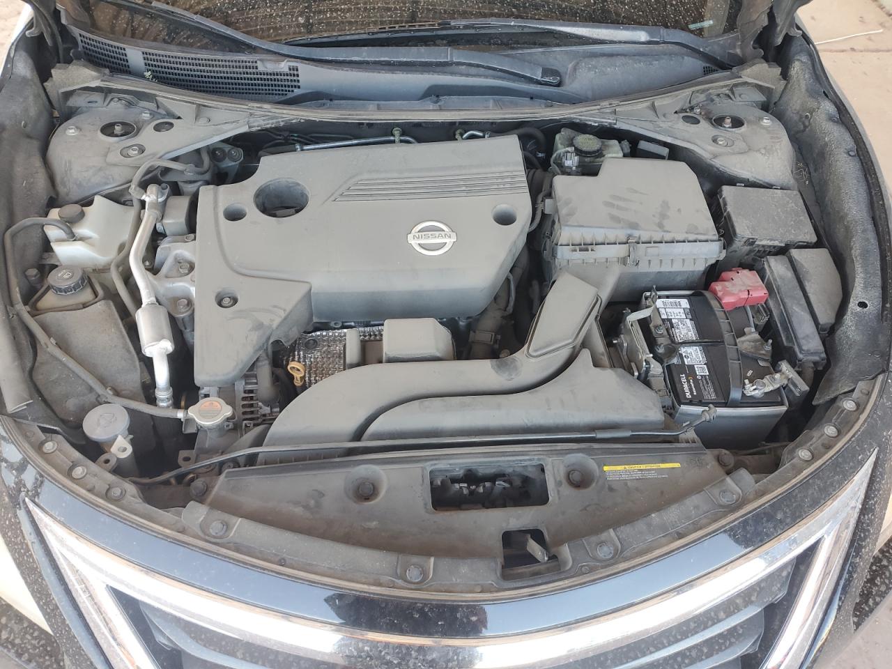 2015 Nissan Altima - Image 12