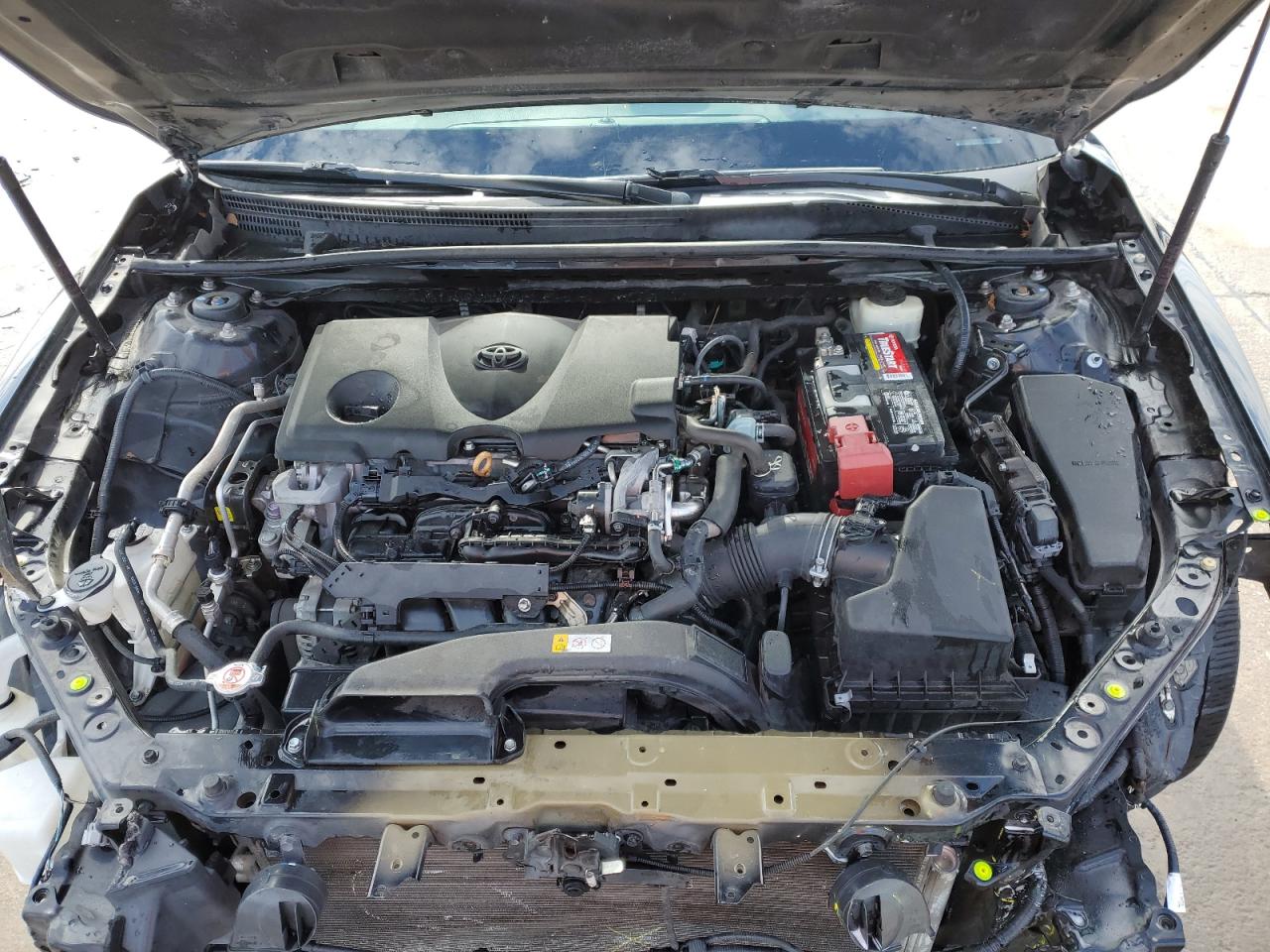 2018 Toyota Camry - Image 11