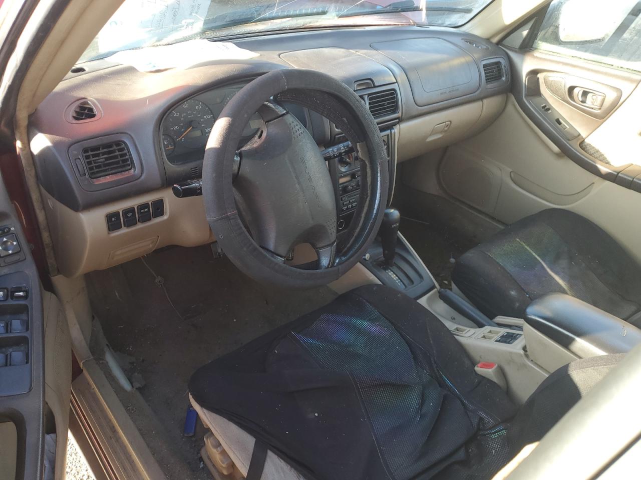 2000 Subaru Forester - Image 8