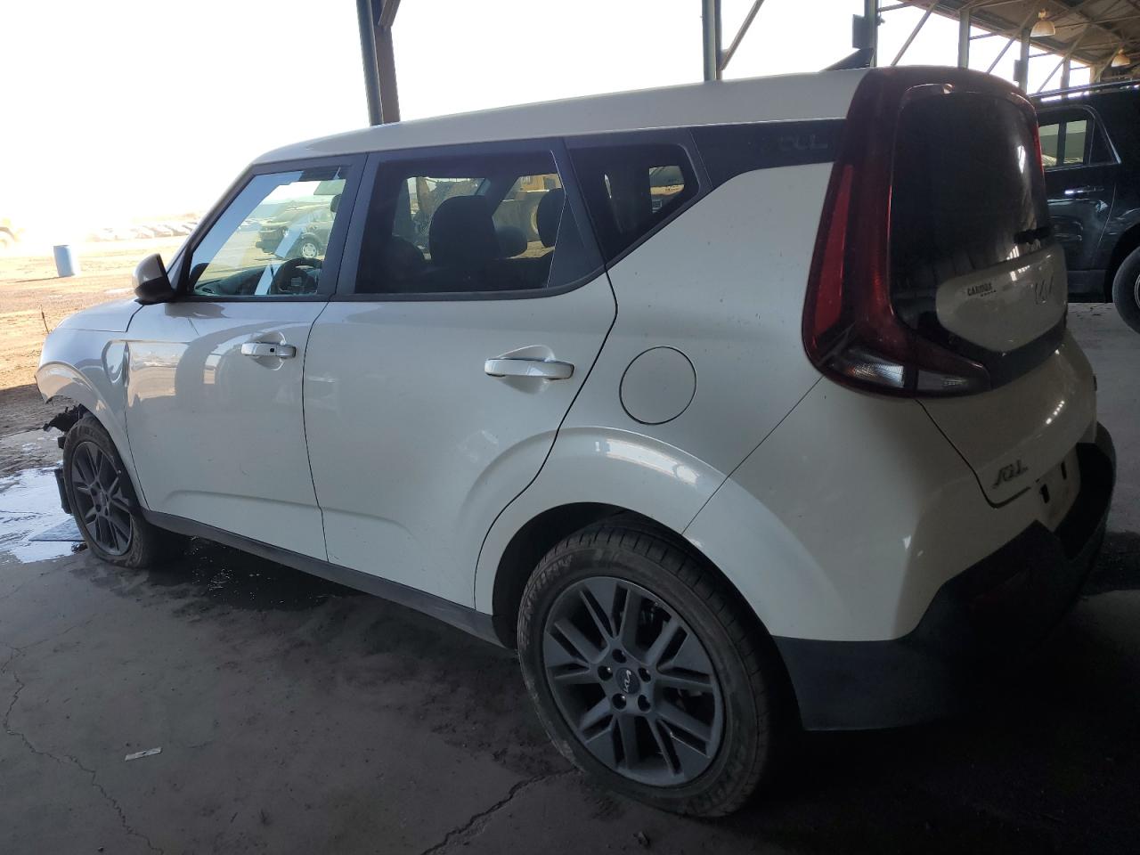 2022 Kia Soul - Image 2