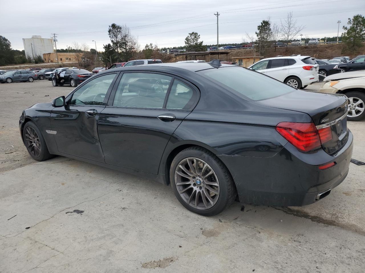 2015 BMW 7er - Image 2
