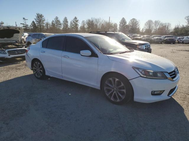 Sedans HONDA ACCORD 2015 White