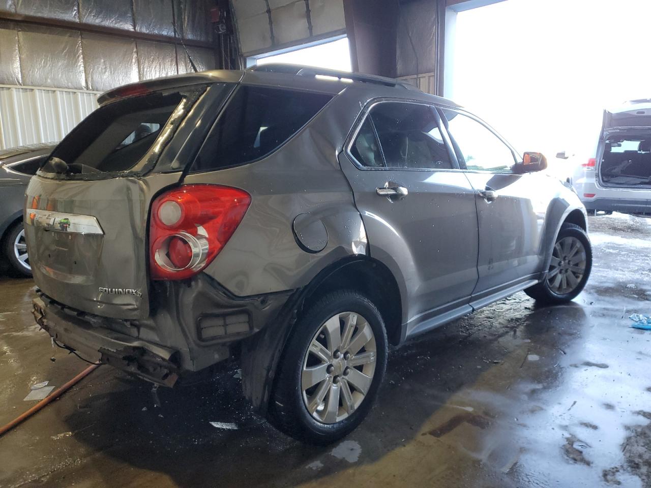 2011 Chevrolet Equinox - Image 3