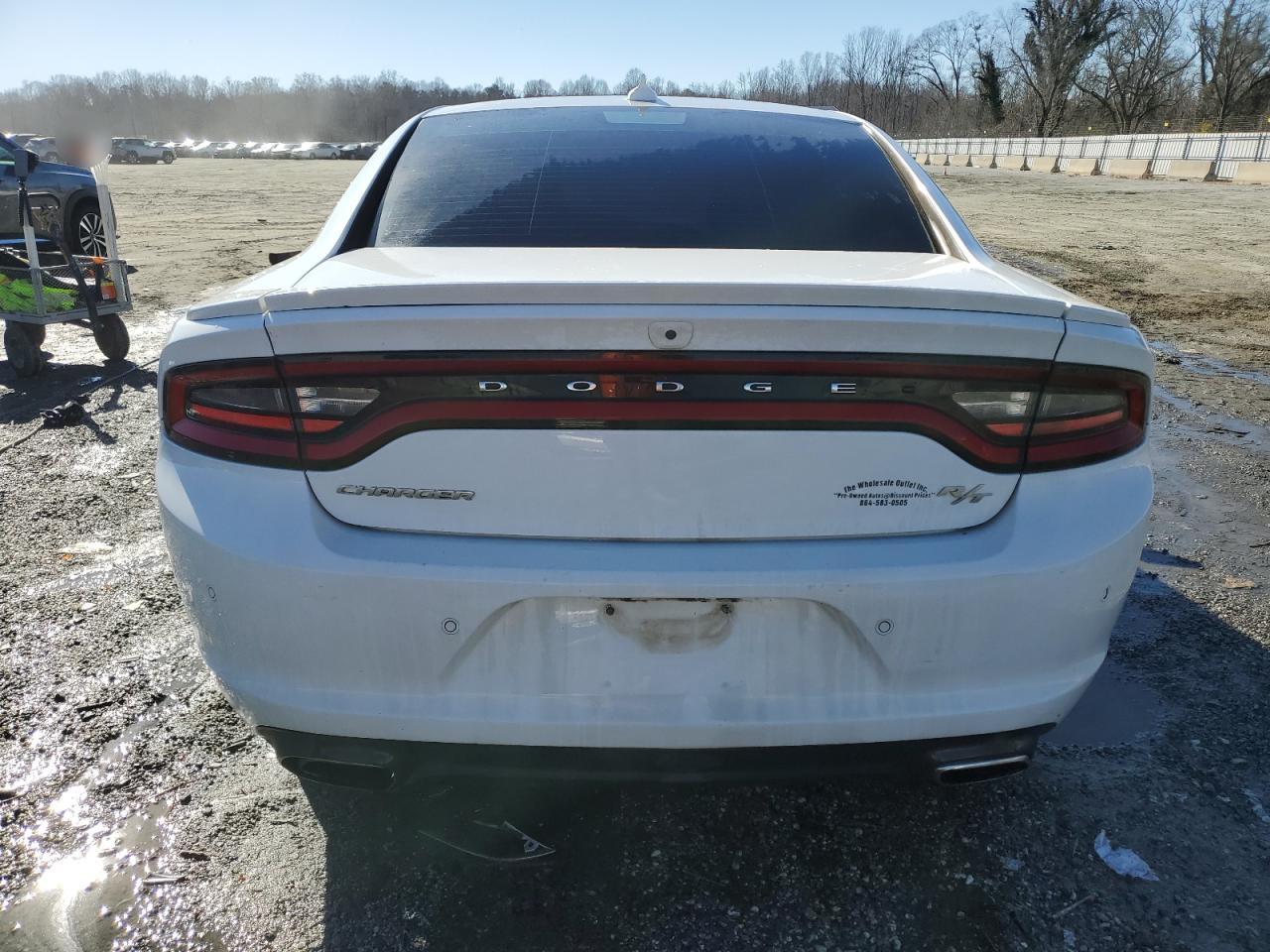 2018 Dodge Charger - Image 6