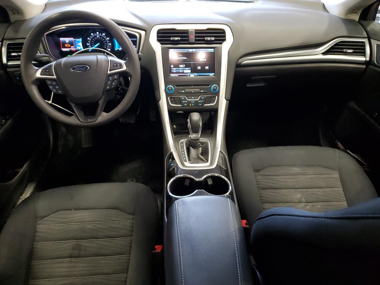 2016 Ford Fusion - Image 8