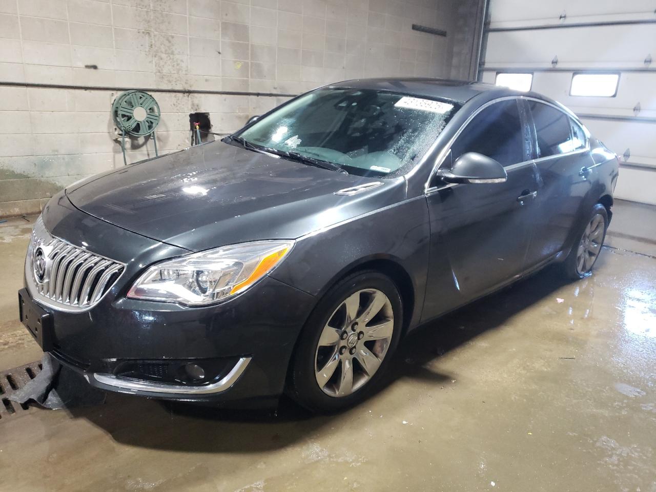2016 Buick Regal - Image 1
