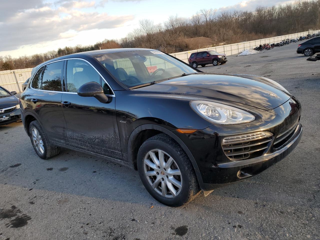 VIN WP1AF2A27DLA35877 2013 PORSCHE CAYENNE no.4