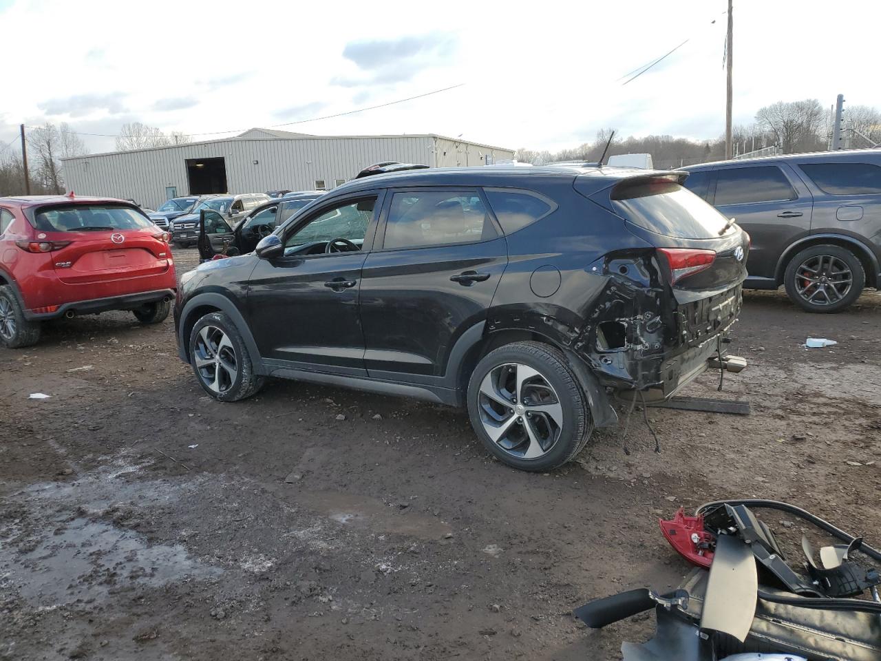 2016 Hyundai Tucson - Image 2