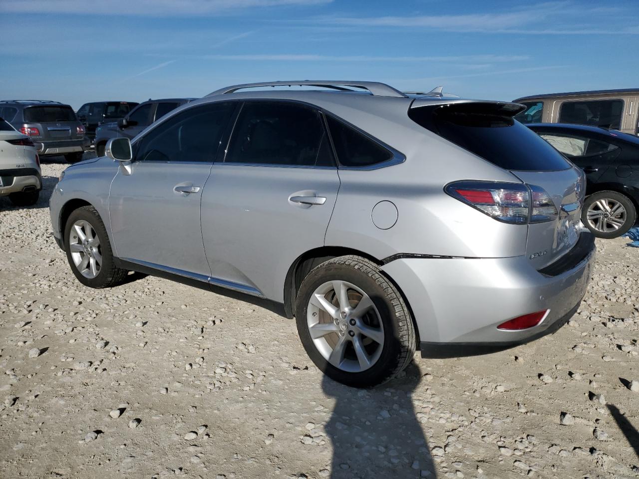 2010 Lexus RX - Image 2