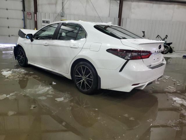  TOYOTA CAMRY 2024 Белы