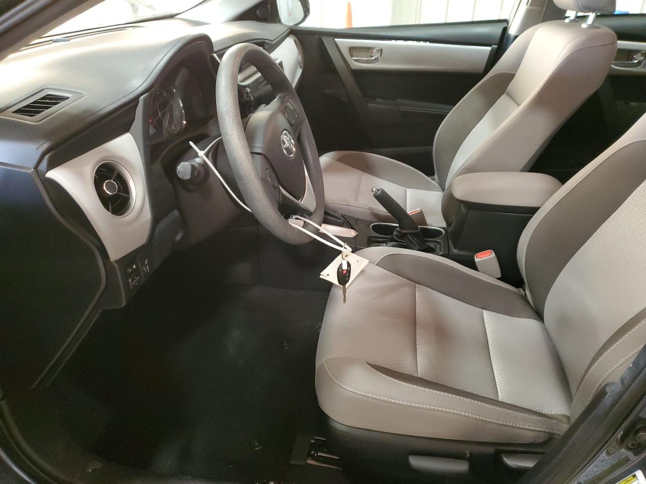 2018 Toyota Corolla - Image 7