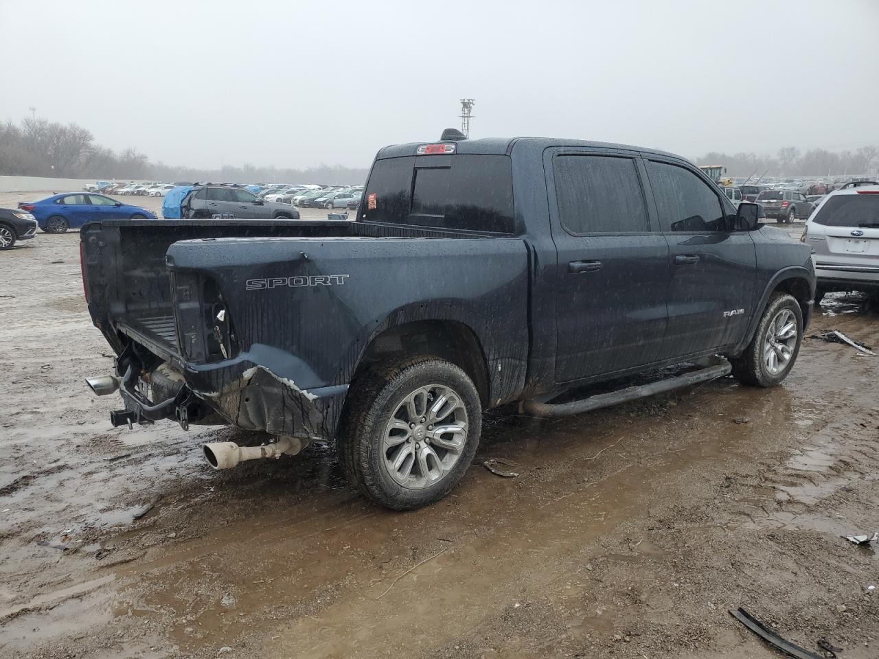 2020 RAM 1500 - Image 3