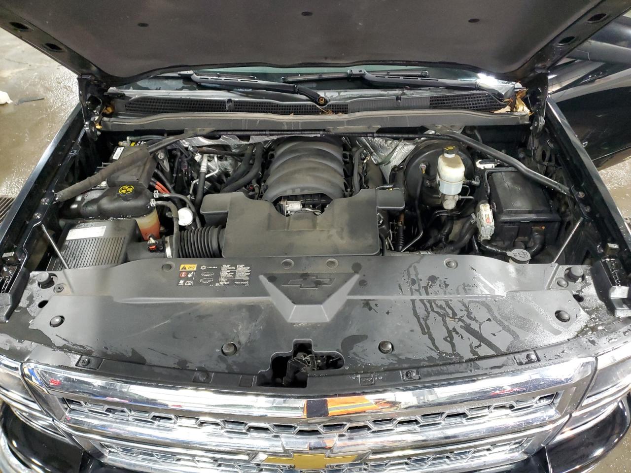 2015 Chevrolet Silverado - Image 12