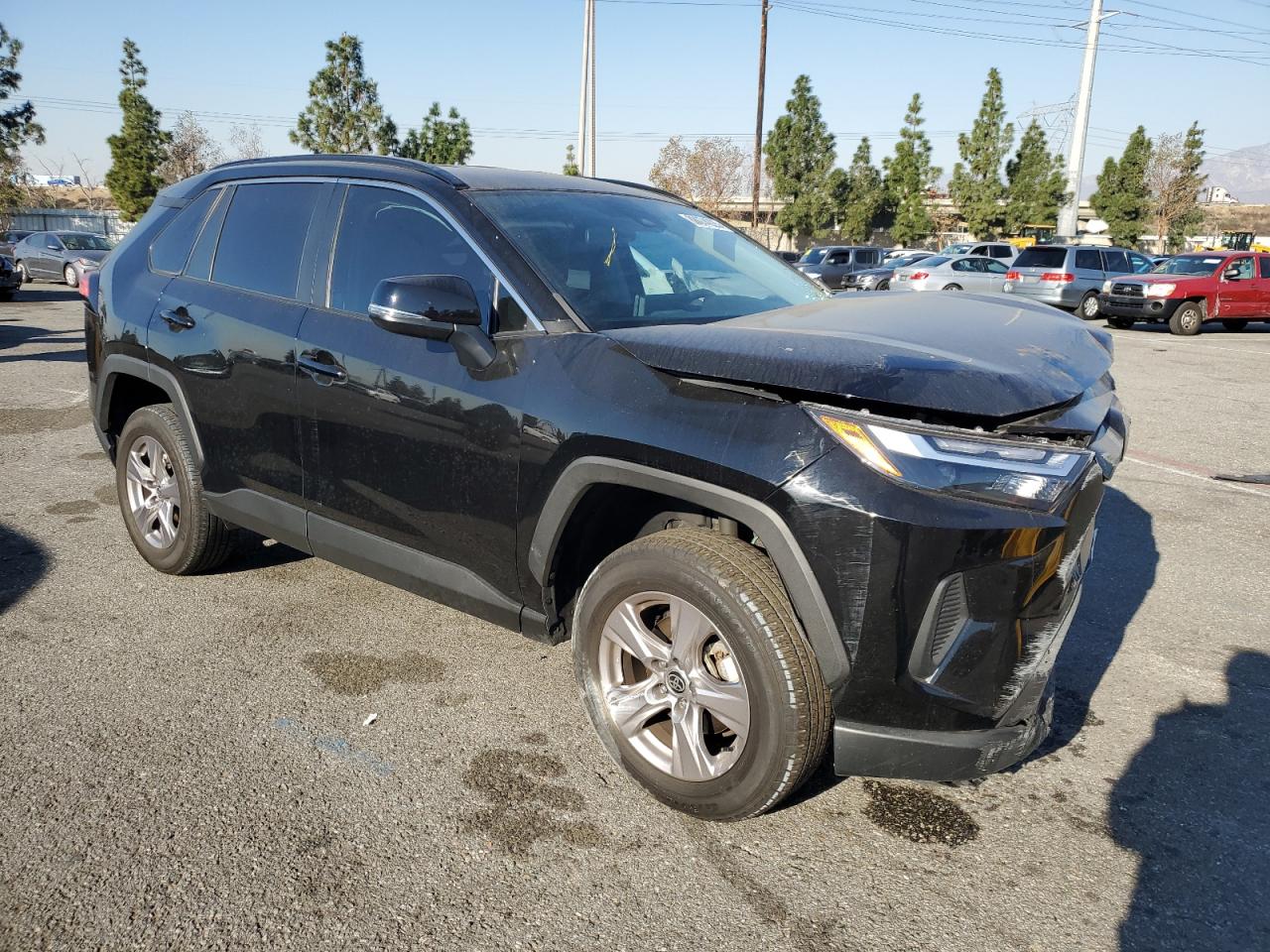 2023 Toyota RAV 4 - Image 4