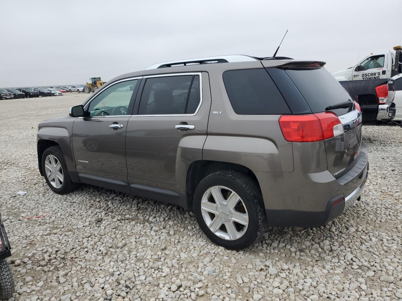 2011 GMC Terrain - Image 2