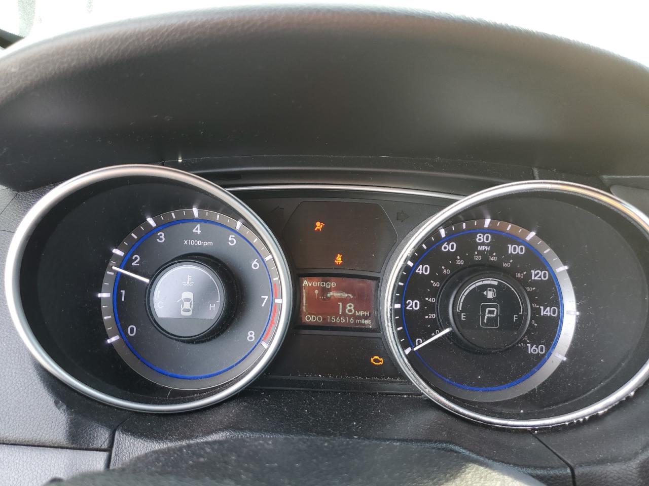 2011 Hyundai Sonata - Image 9
