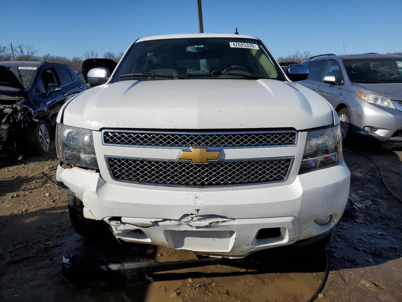 2013 Chevrolet Suburban - Image 5