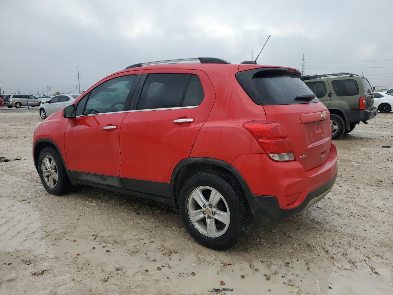 2017 Chevrolet Trax - Image 2