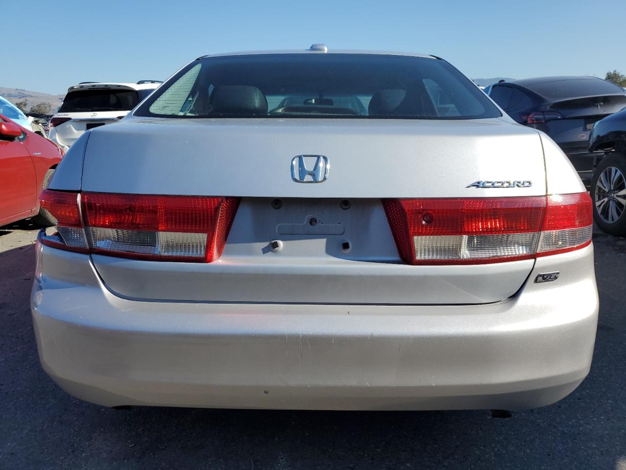 2004 Honda Accord - Image 6