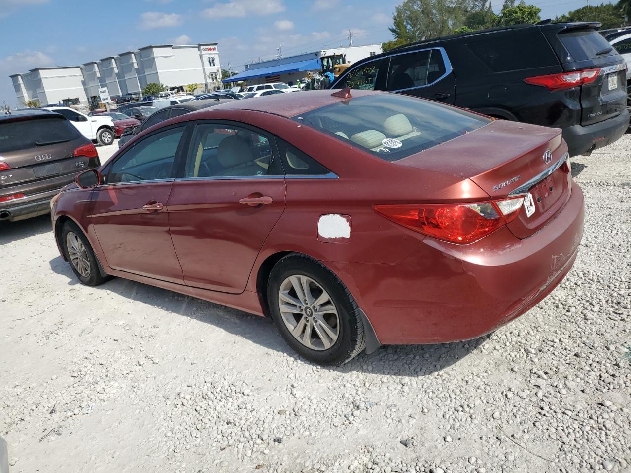 2012 Hyundai Sonata - Image 2