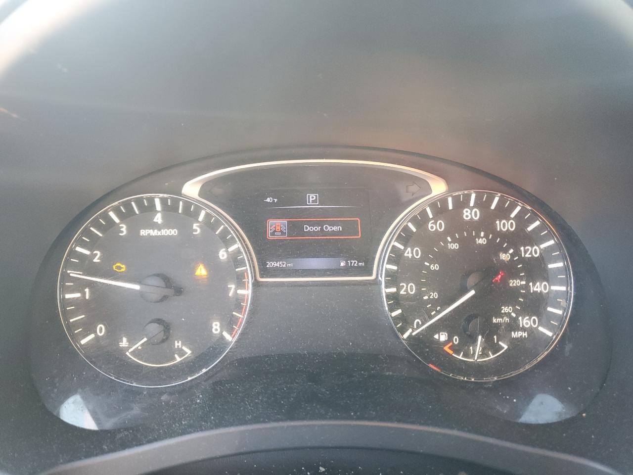 2017 Nissan Altima - Image 9