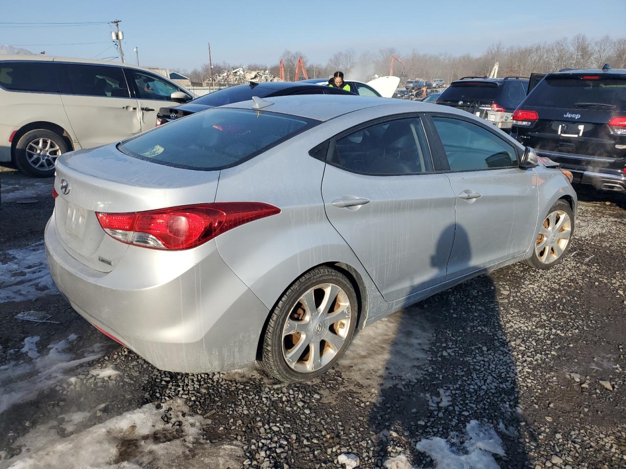 2012 Hyundai Elantra - Image 3