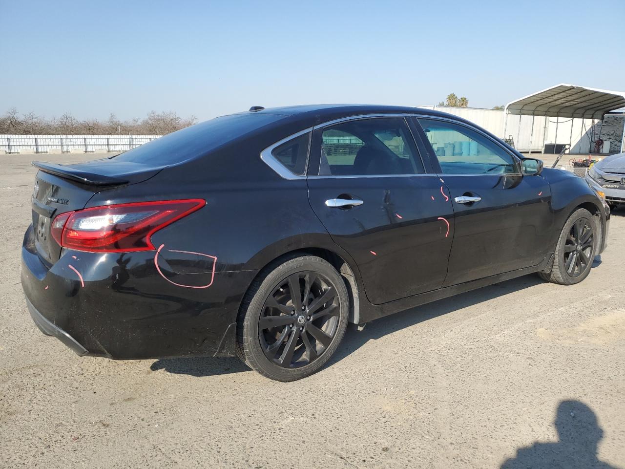 2018 Nissan Altima - Image 3