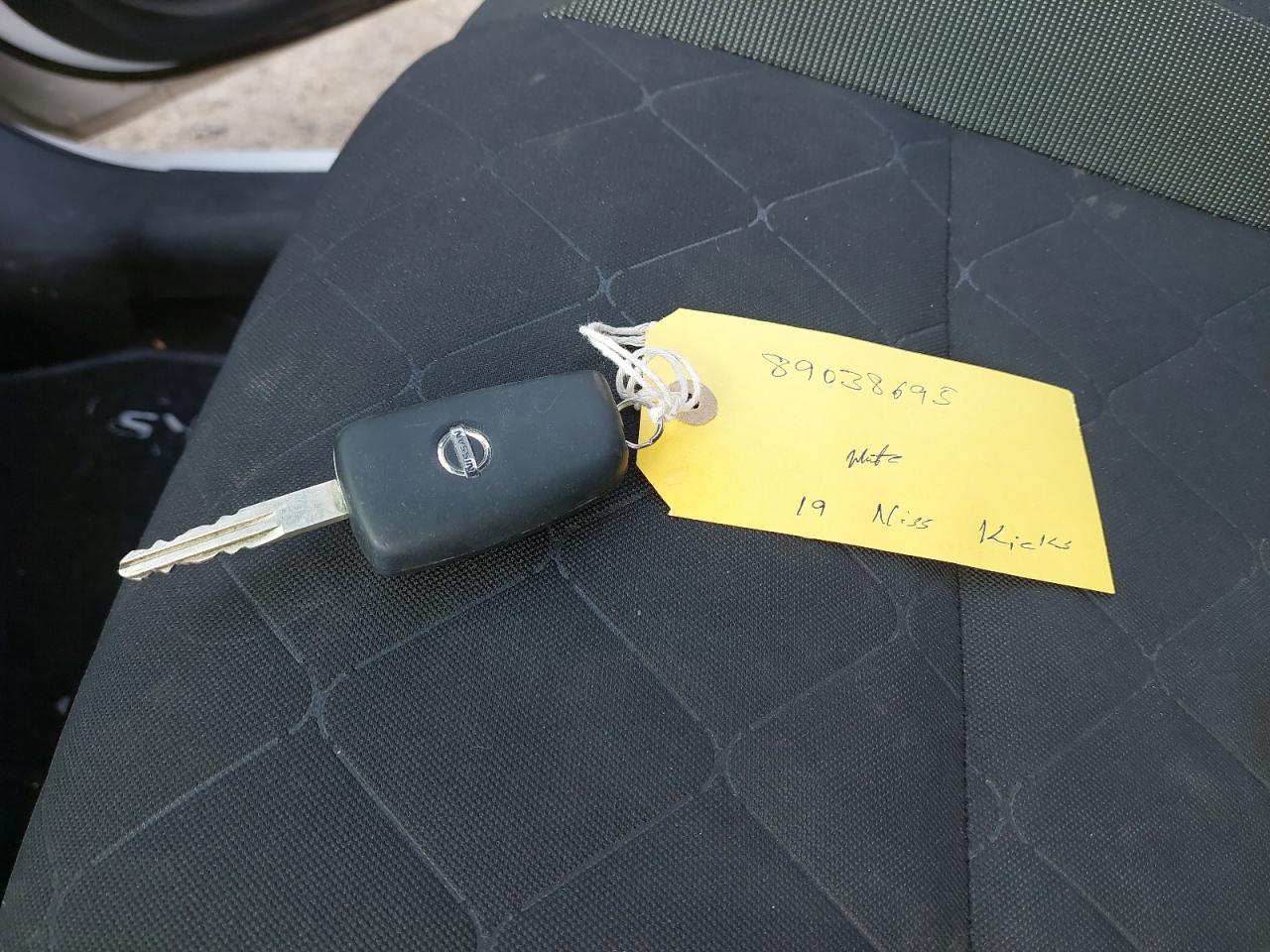 3N1CP5C92KL489946 - 2019 Nissan Kicks - #89038695