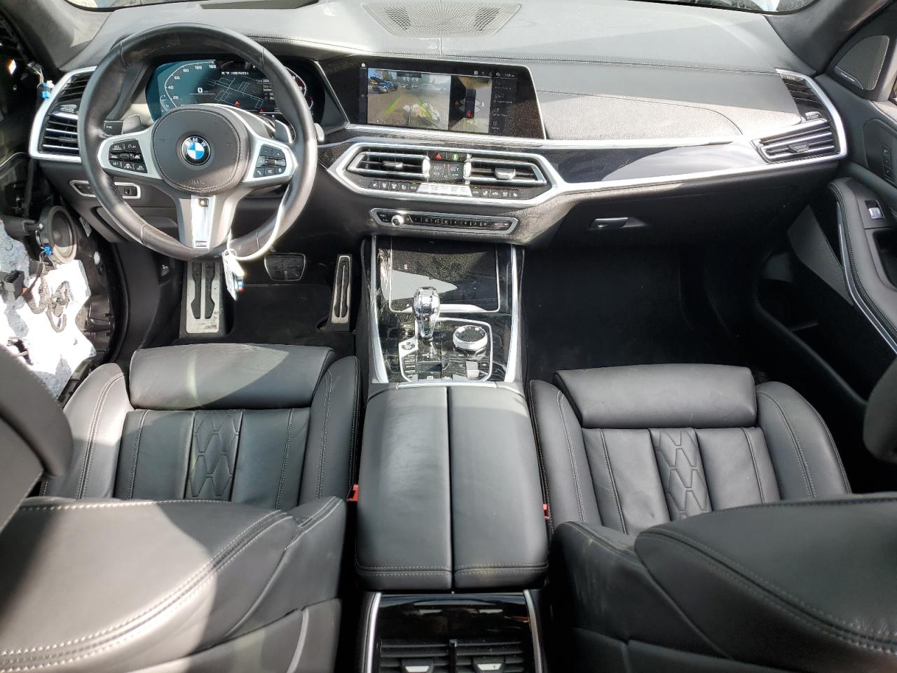 2022 BMW X7 - Image 8