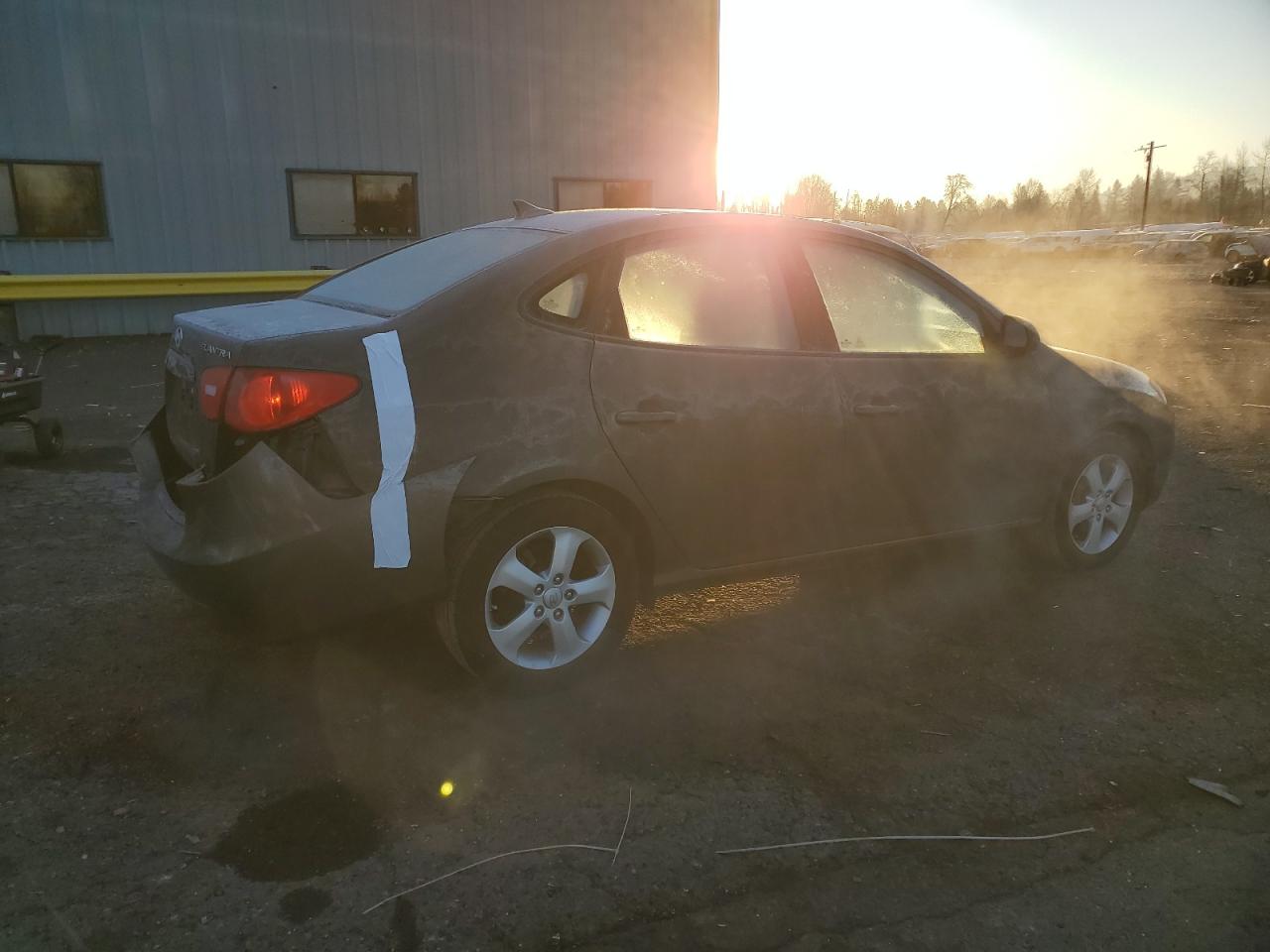 2009 Hyundai Elantra - Image 3