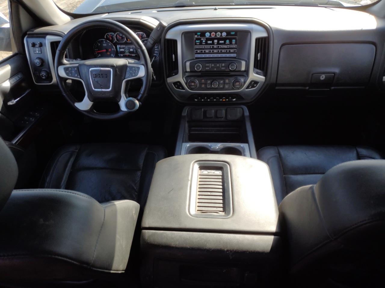 2018 GMC Sierra - Image 8