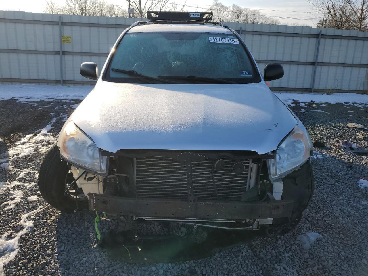2010 Toyota RAV 4 - Image 5
