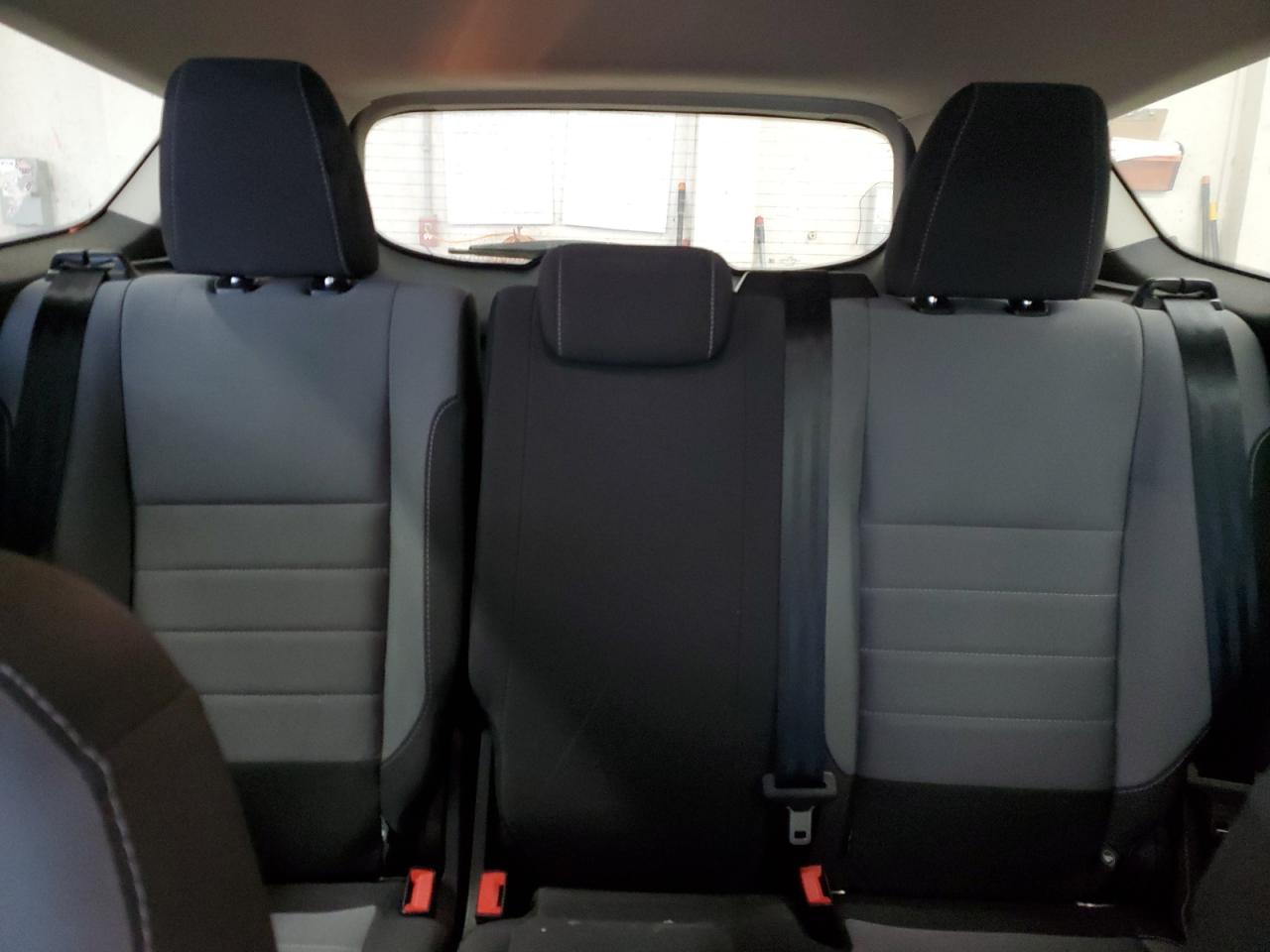 2017 Ford Escape - Image 10