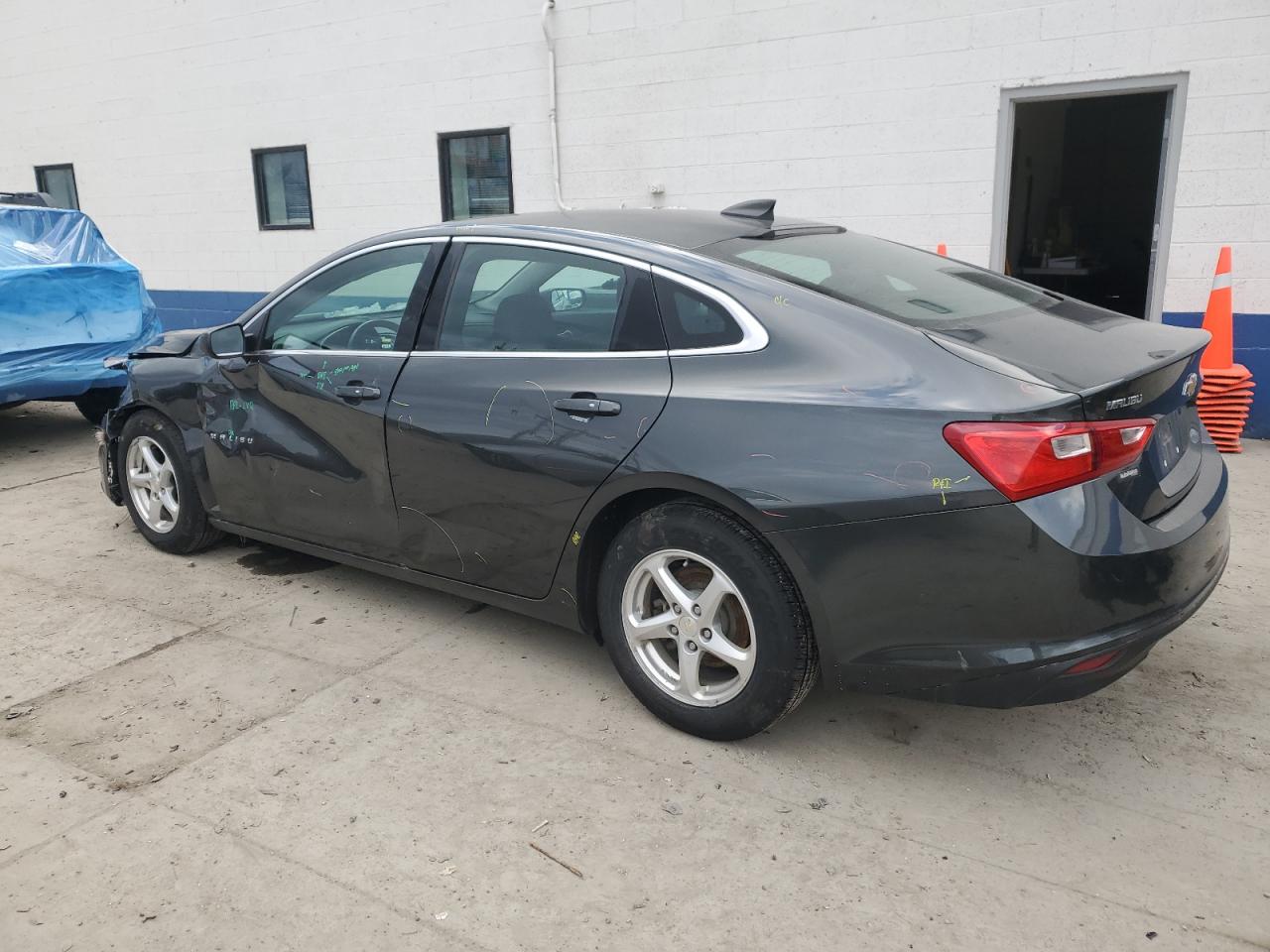 2017 Chevrolet Malibu - Image 2
