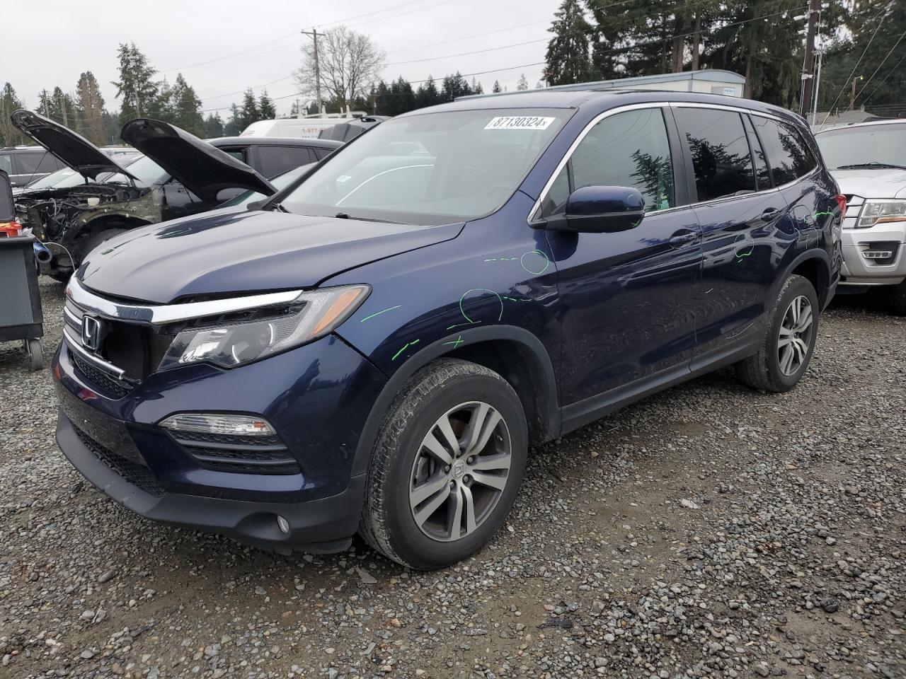 VIN 5FNYF6H36JB069720 2018 HONDA PILOT no.1