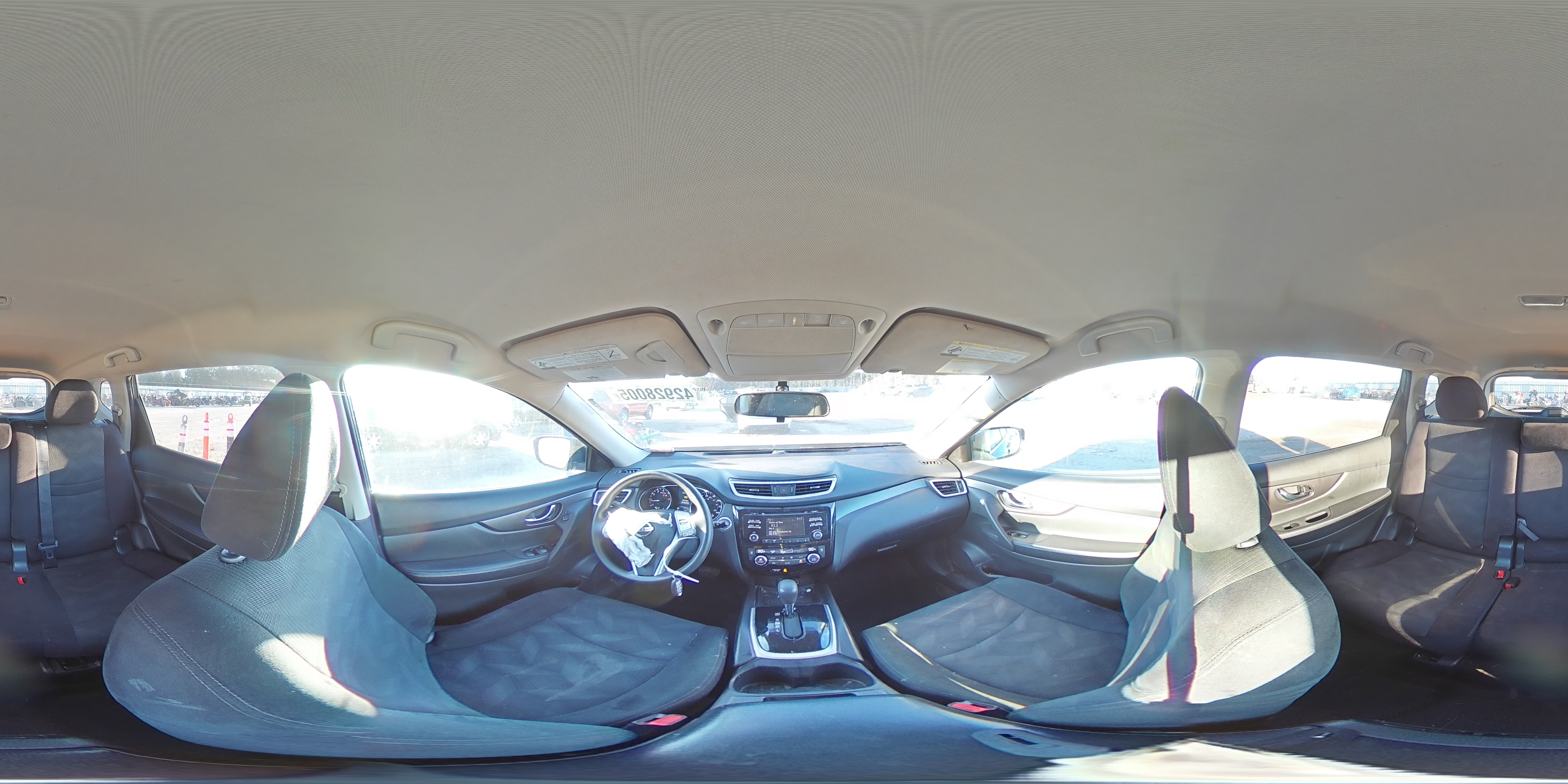 2016 Nissan Rogue - Image 13