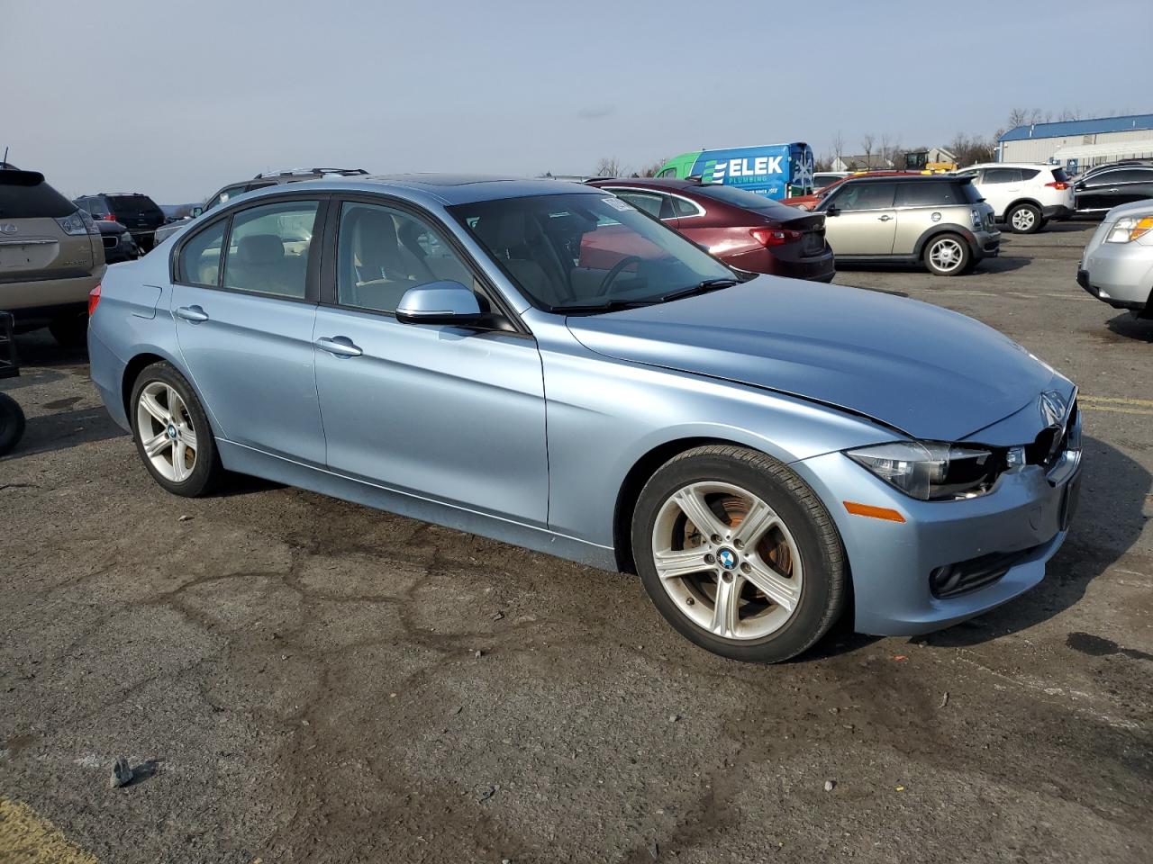 VIN WBA3C3C5XEPV90443 2014 BMW 3 SERIES no.4