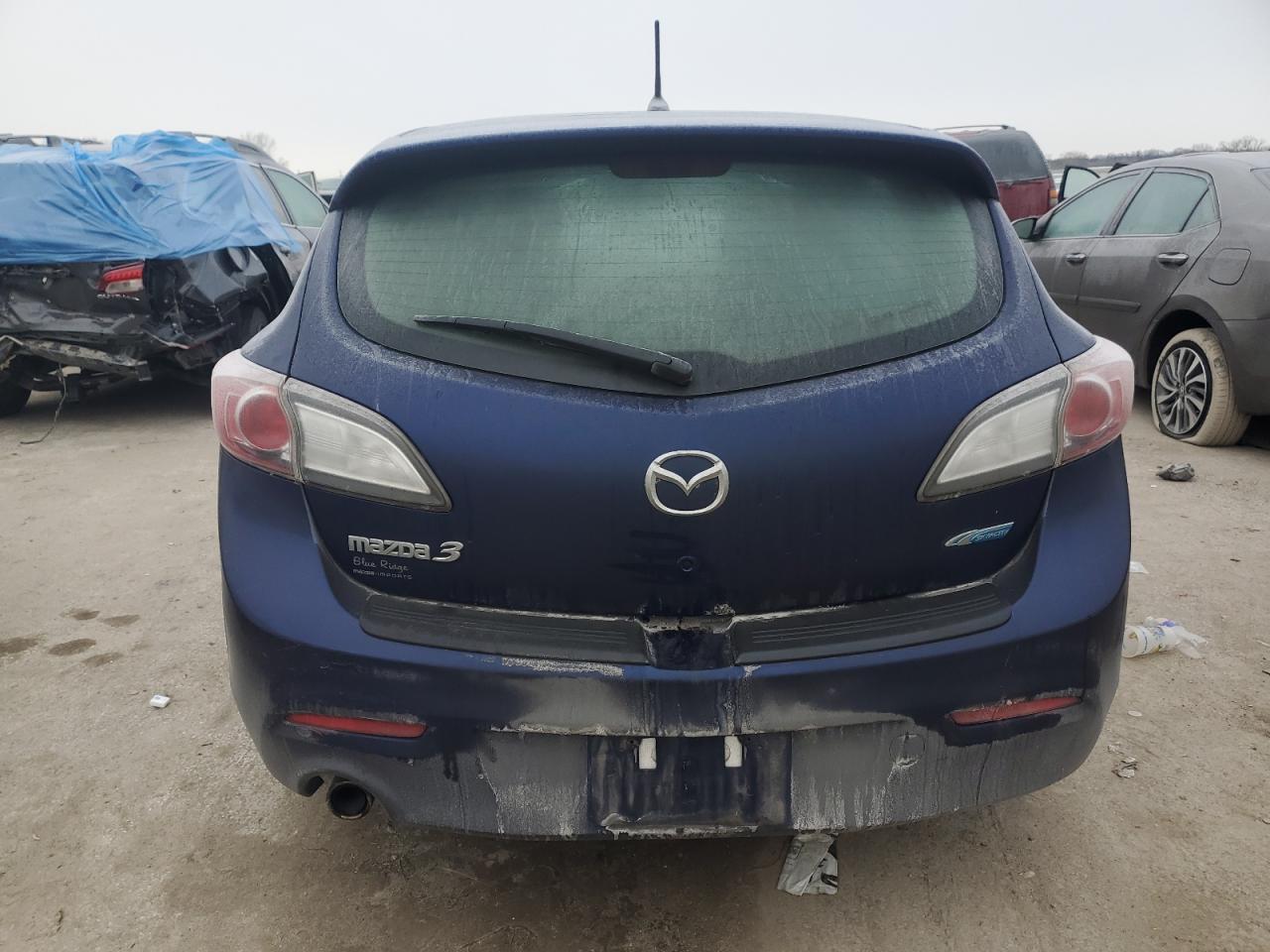 2012 Mazda 3 - Image 6