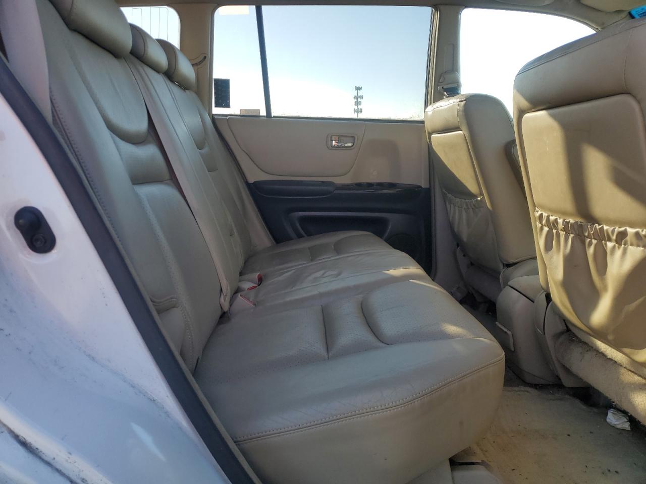 2001 Toyota Highlander - Image 11