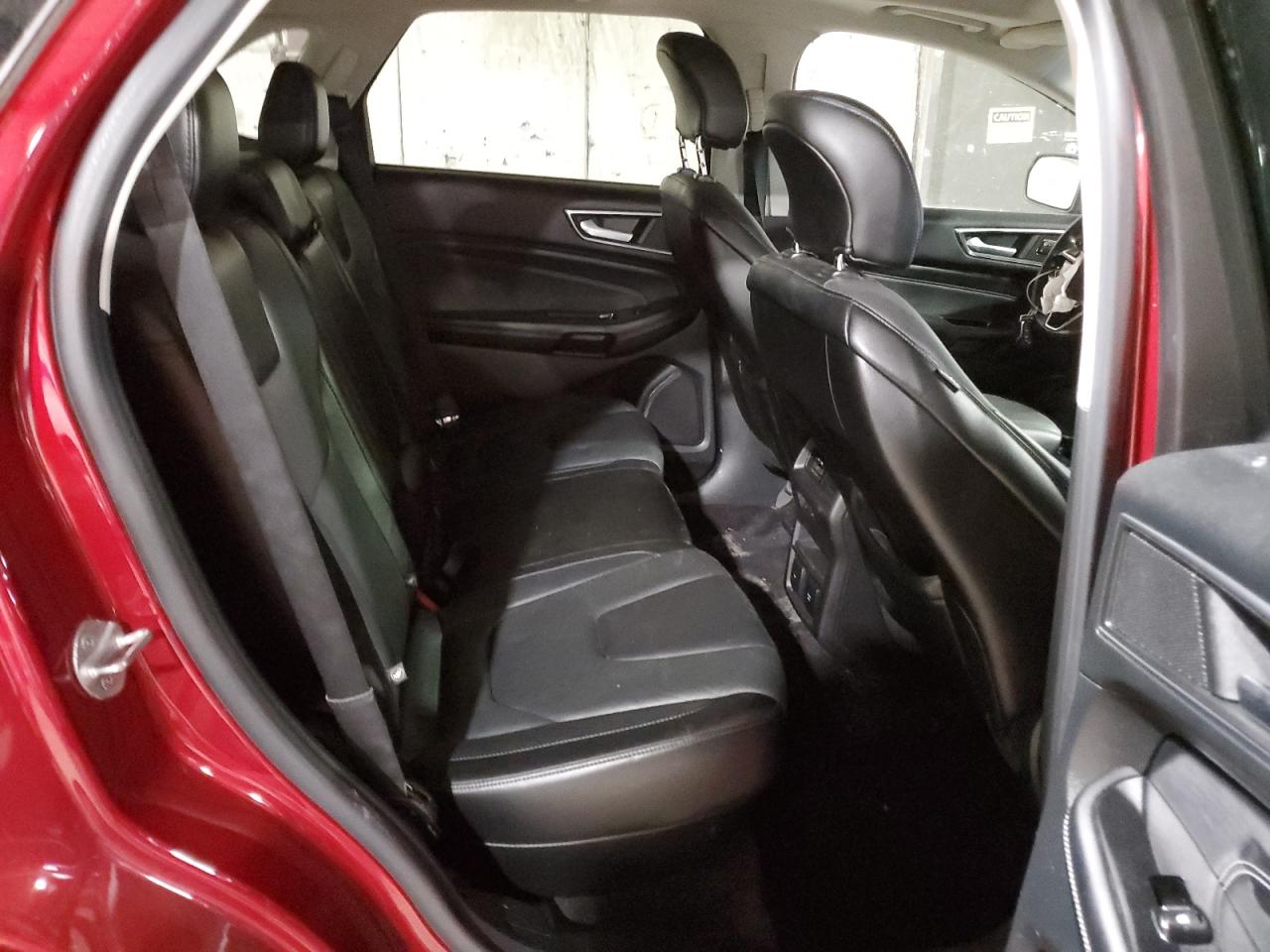 2016 Ford Edge - Image 11