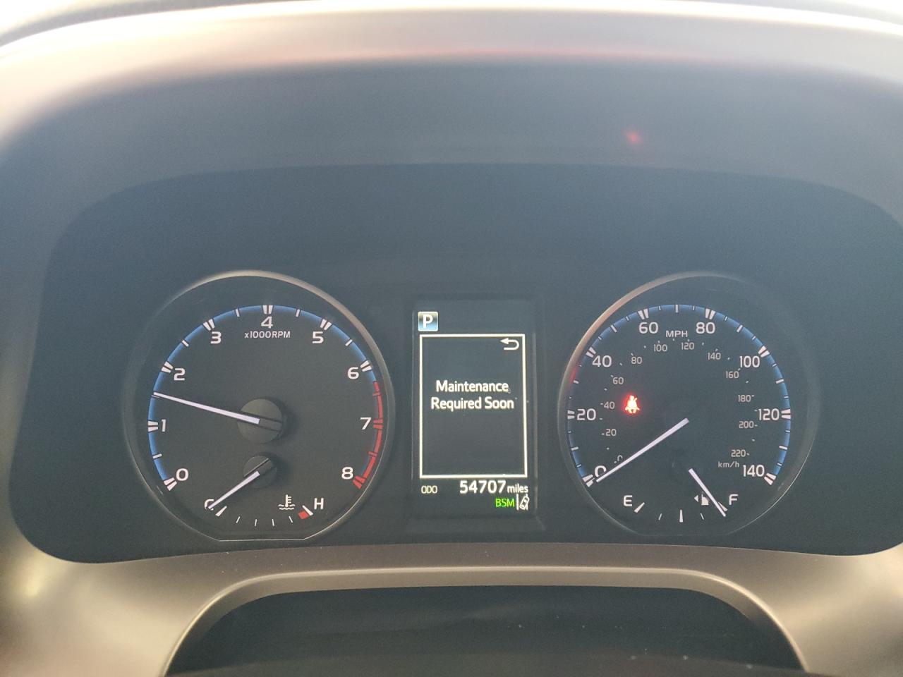 2018 Toyota RAV 4 - Image 9