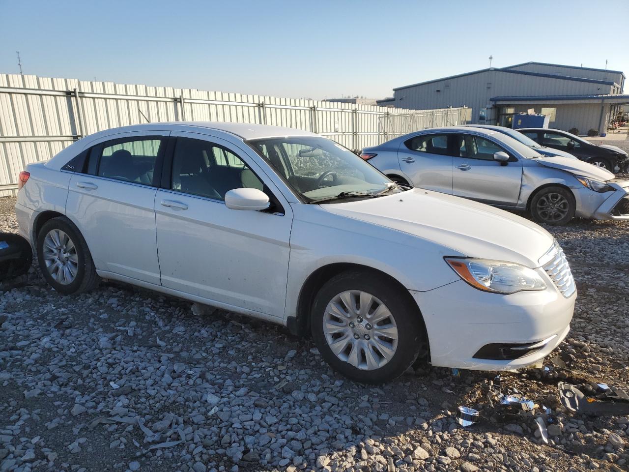 2012 Chrysler 200 - Image 4