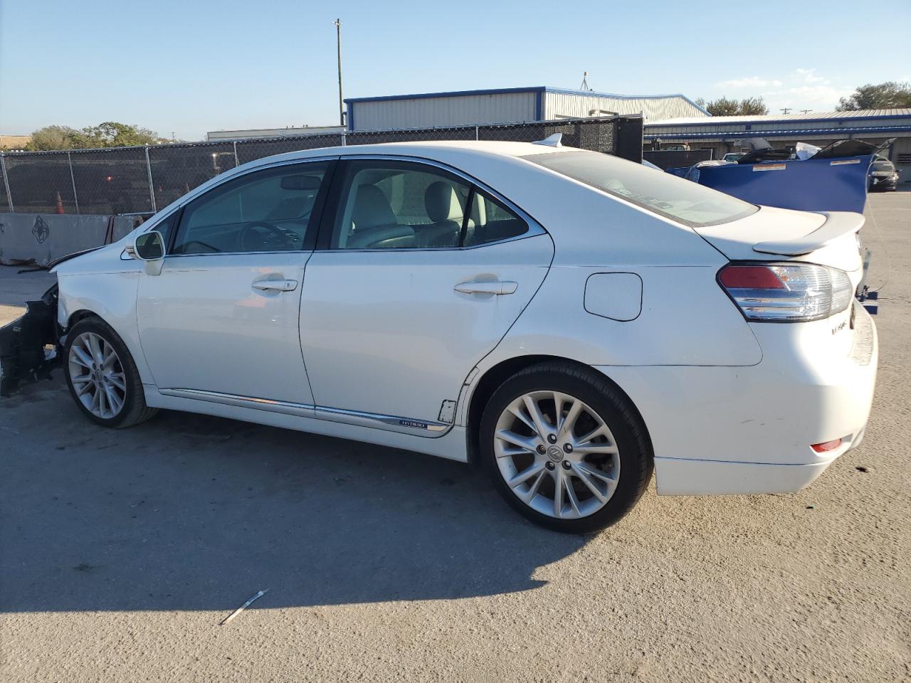 2010 Lexus HS - Image 2